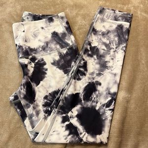 🖤Noli Active Black and White Tie-Die Legging Sz: Small